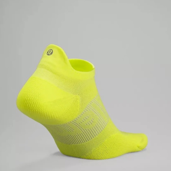 Lululemon Men's Power Stride Tab Socks - highlighter yellow - Picture 2 of 5